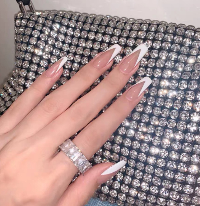 Box Charming Blue Heart French Nails For Women Simple Pink Ins Style Fake Nails Acrylic Full Tips False press on nail