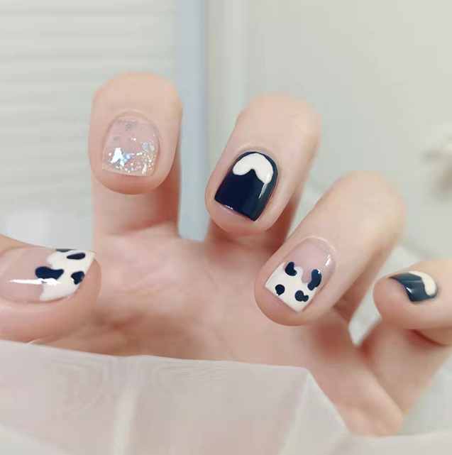 Box Charming Blue Heart French Nails For Women Simple Pink Ins Style Fake Nails Acrylic Full Tips False press on nail