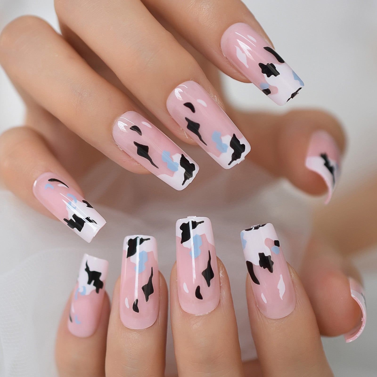 Matt Black Fake Nails Visible Trails of Planets Faux Ongle Square Press On Finger Manicure with Adhesive Tabs 24